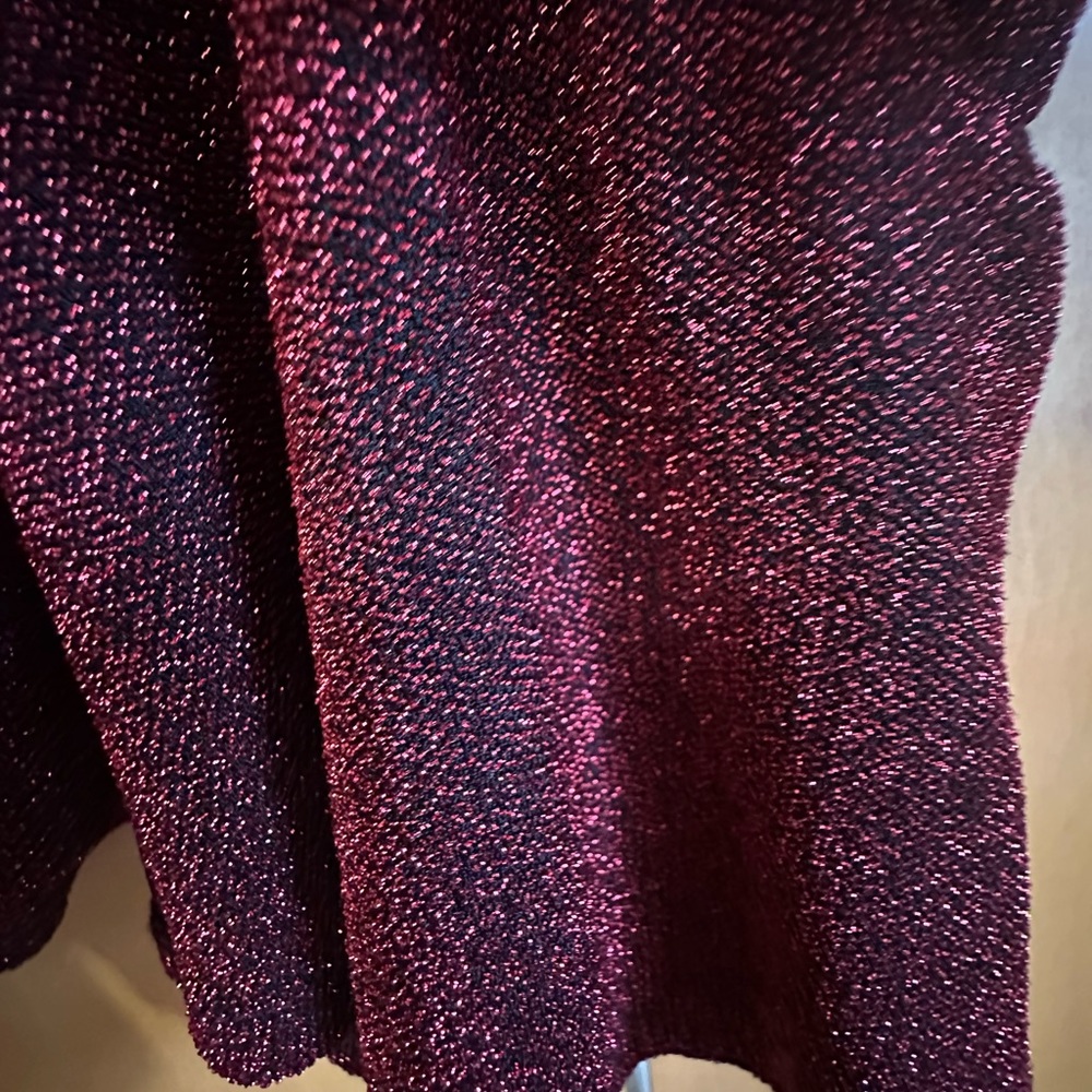 Guess wine shimmery colored Guess women’s top size large